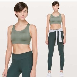 Lululemon Green Enlite Sports Bra Supportive Size 36E Running Cross Back Run Top